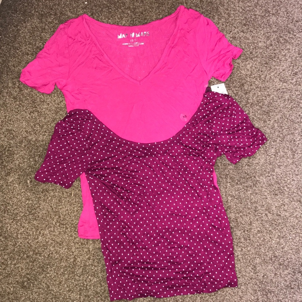 2 pink crop tops
